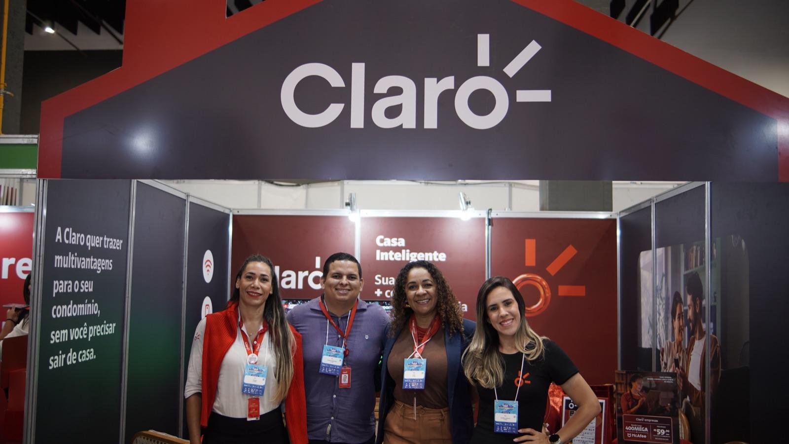 Estande CLARO na FESÍNDICO