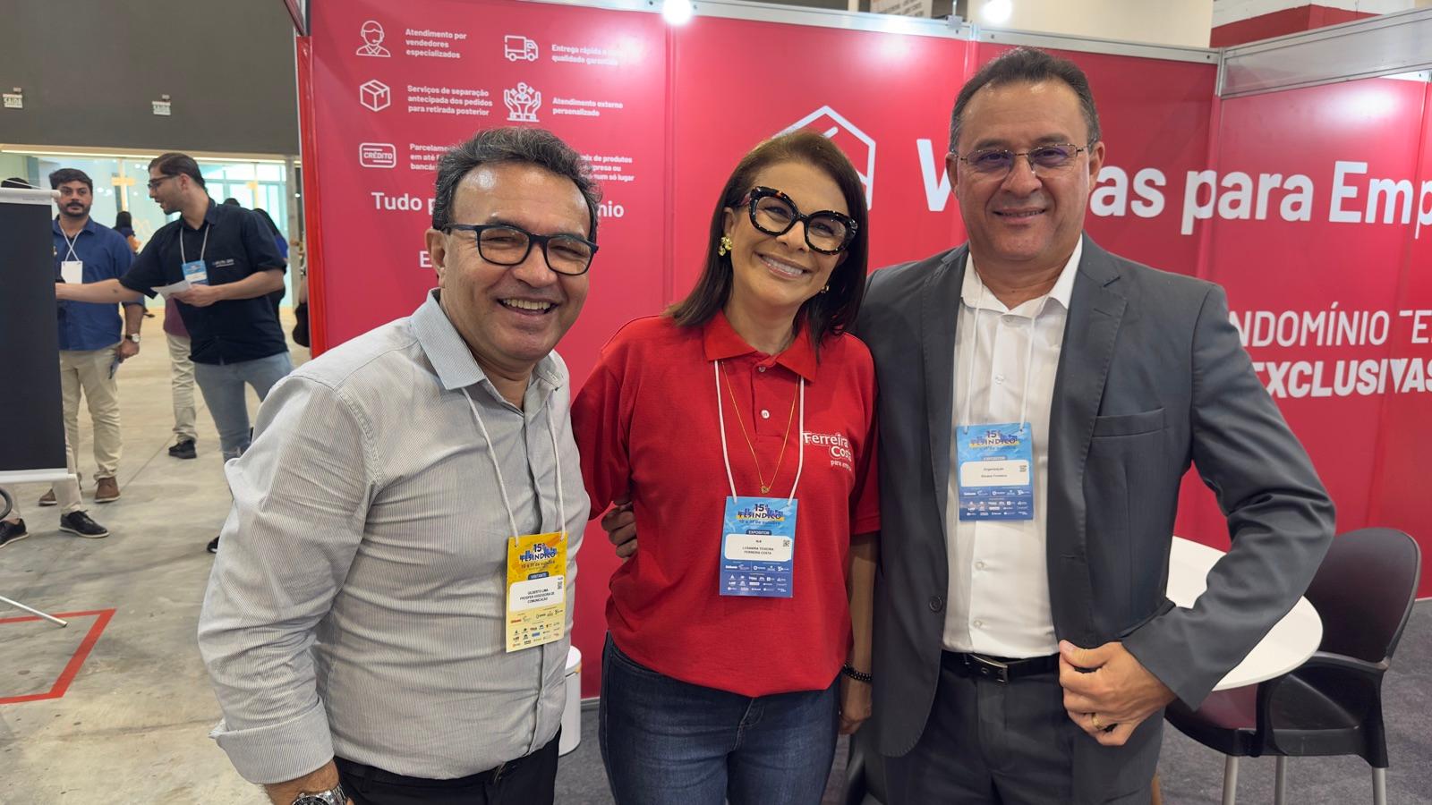 Estande FERREIRA COSTA na FESÍNDICO
