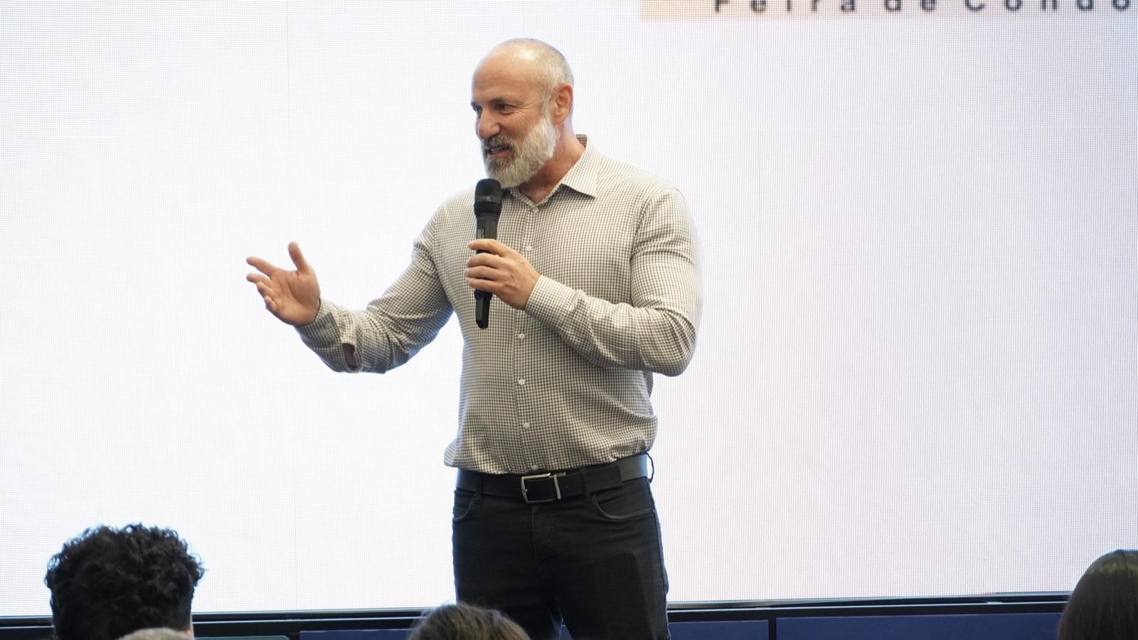 Palestra de Márcio Rachkorsky na FESÍNDICO