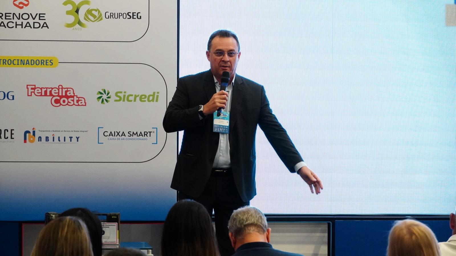 Palestra de Silvano na FESÍNDICO