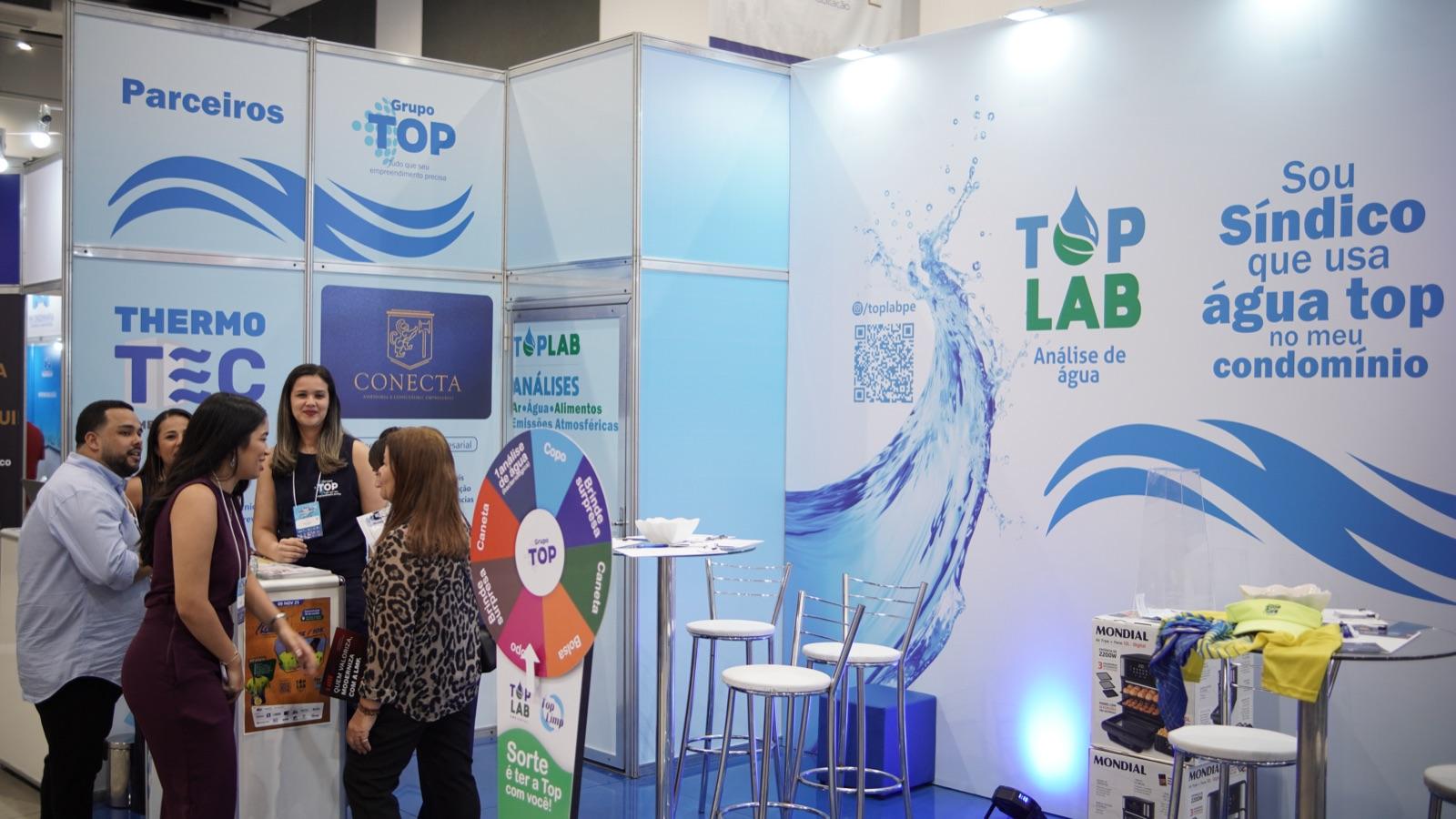 Estande TOP LIMP E TOP LAB na FESÍNDICO